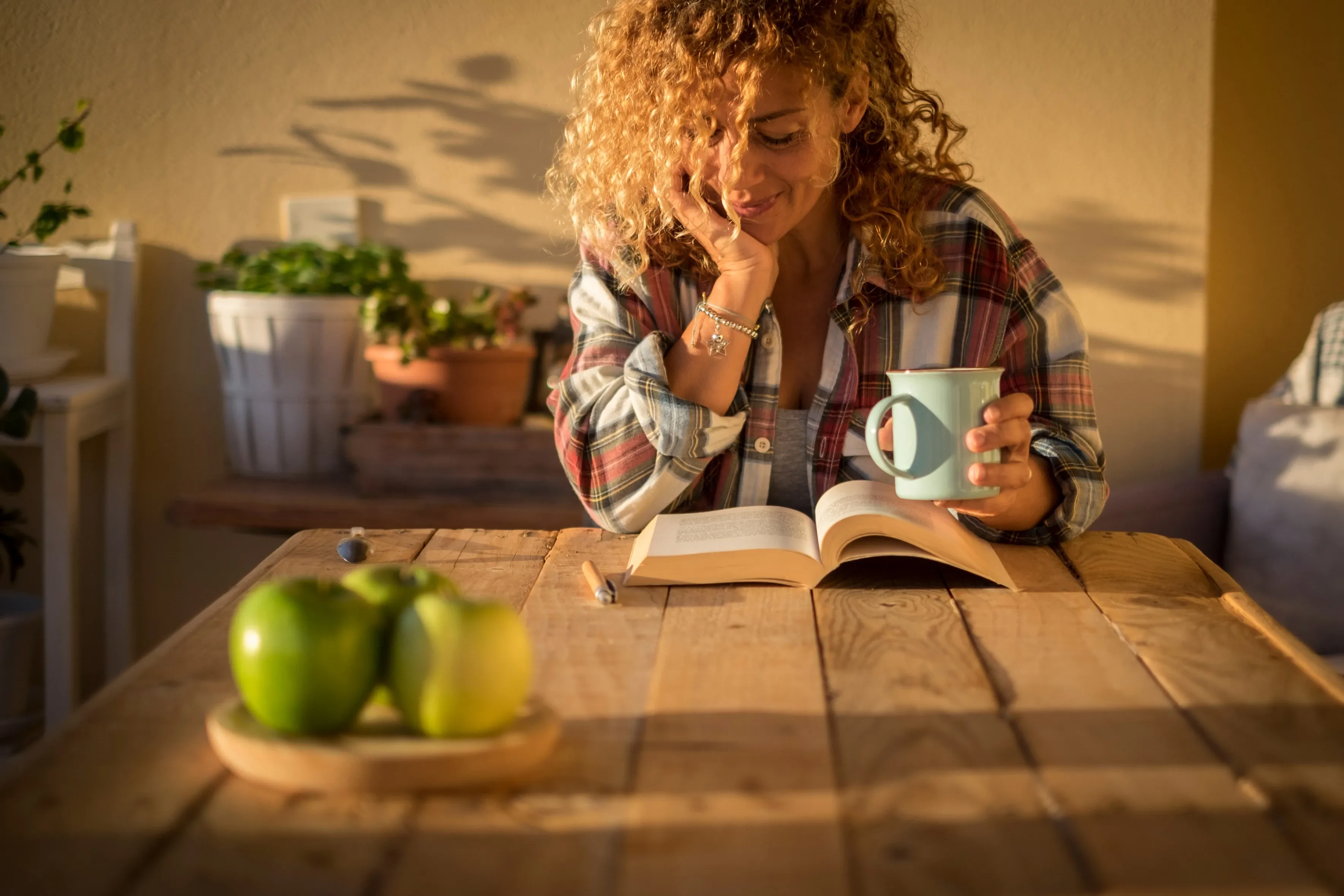 lady drinking coffee