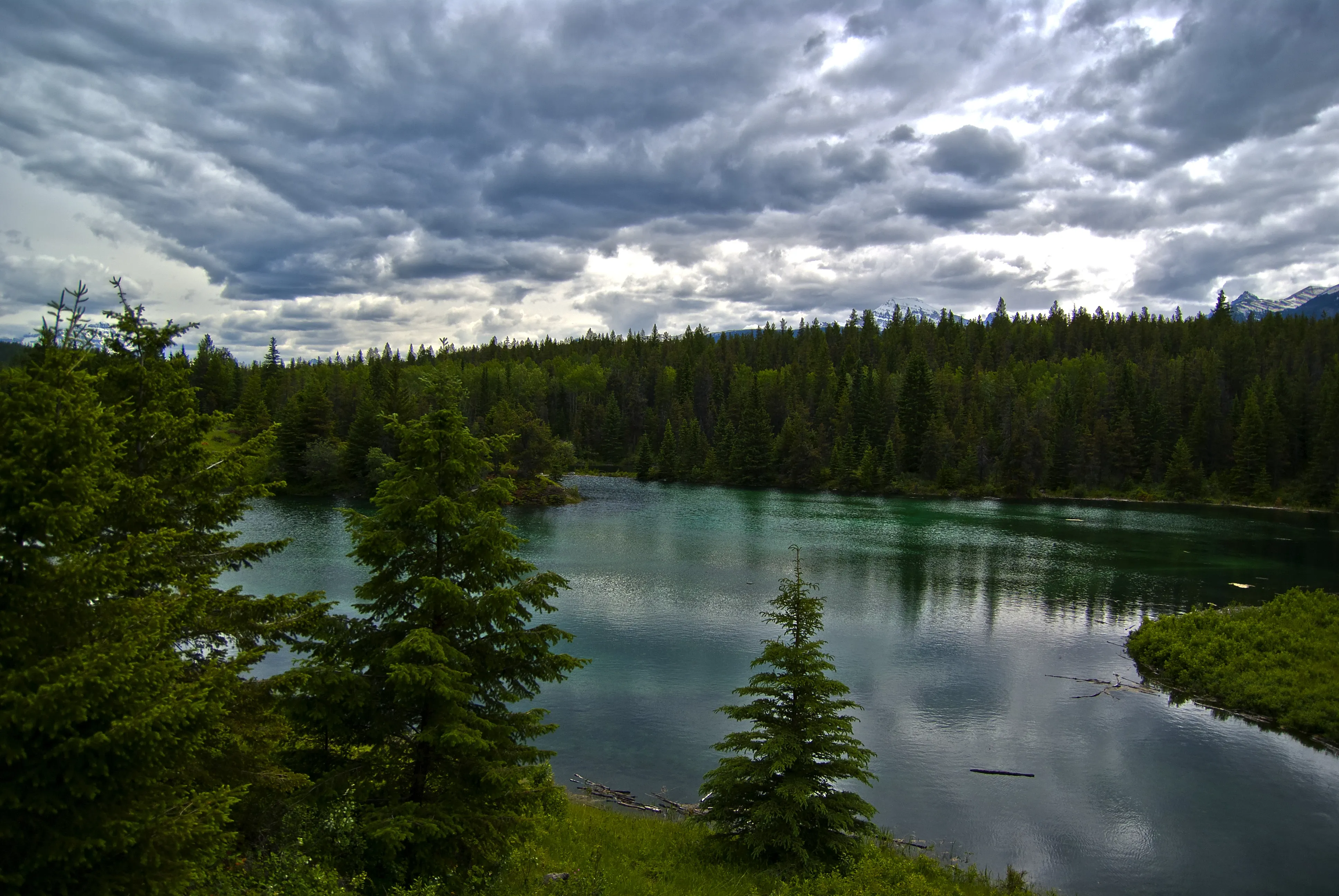 chilcotin lake