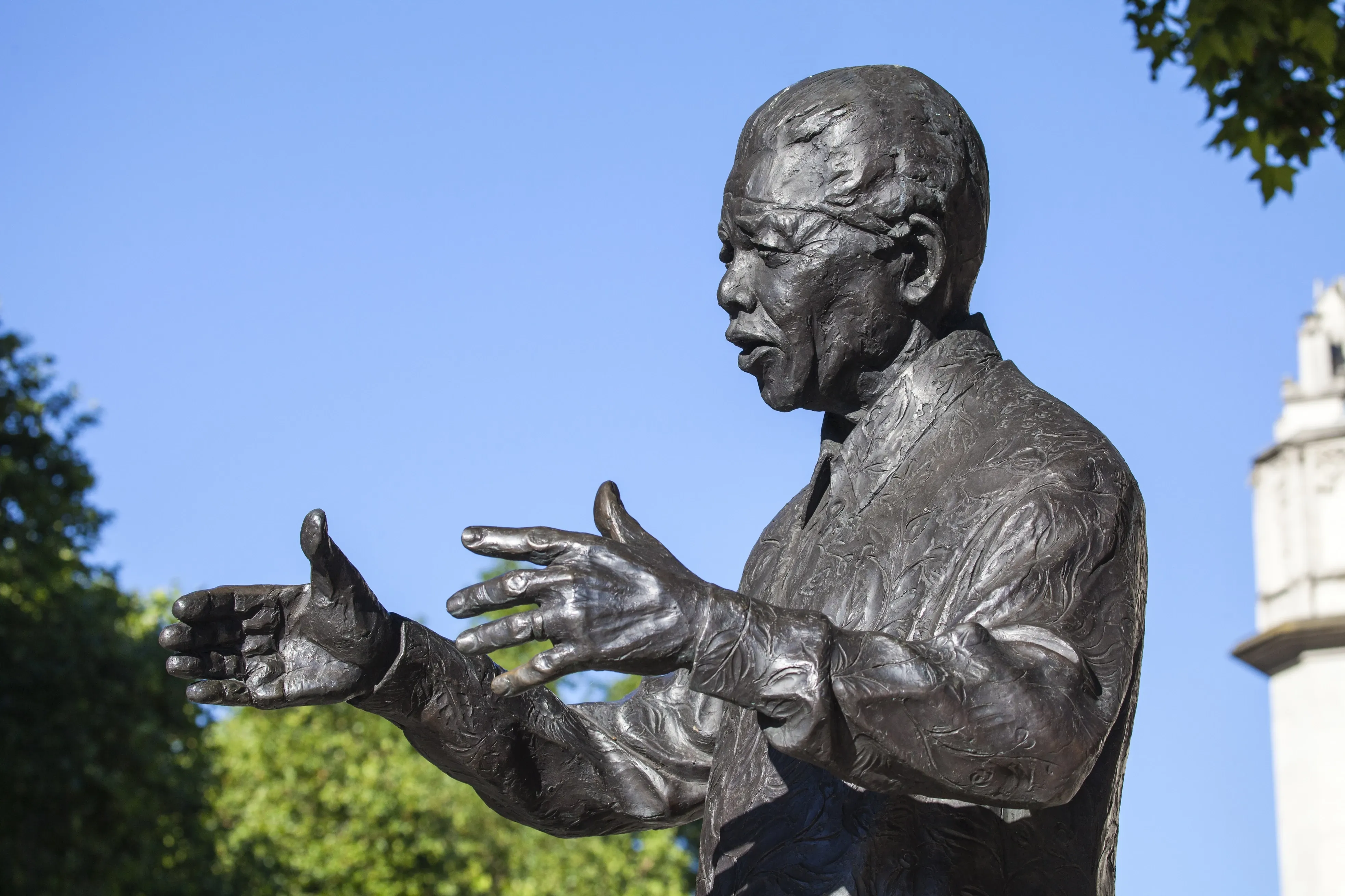 Nelson-Mandela-Statue