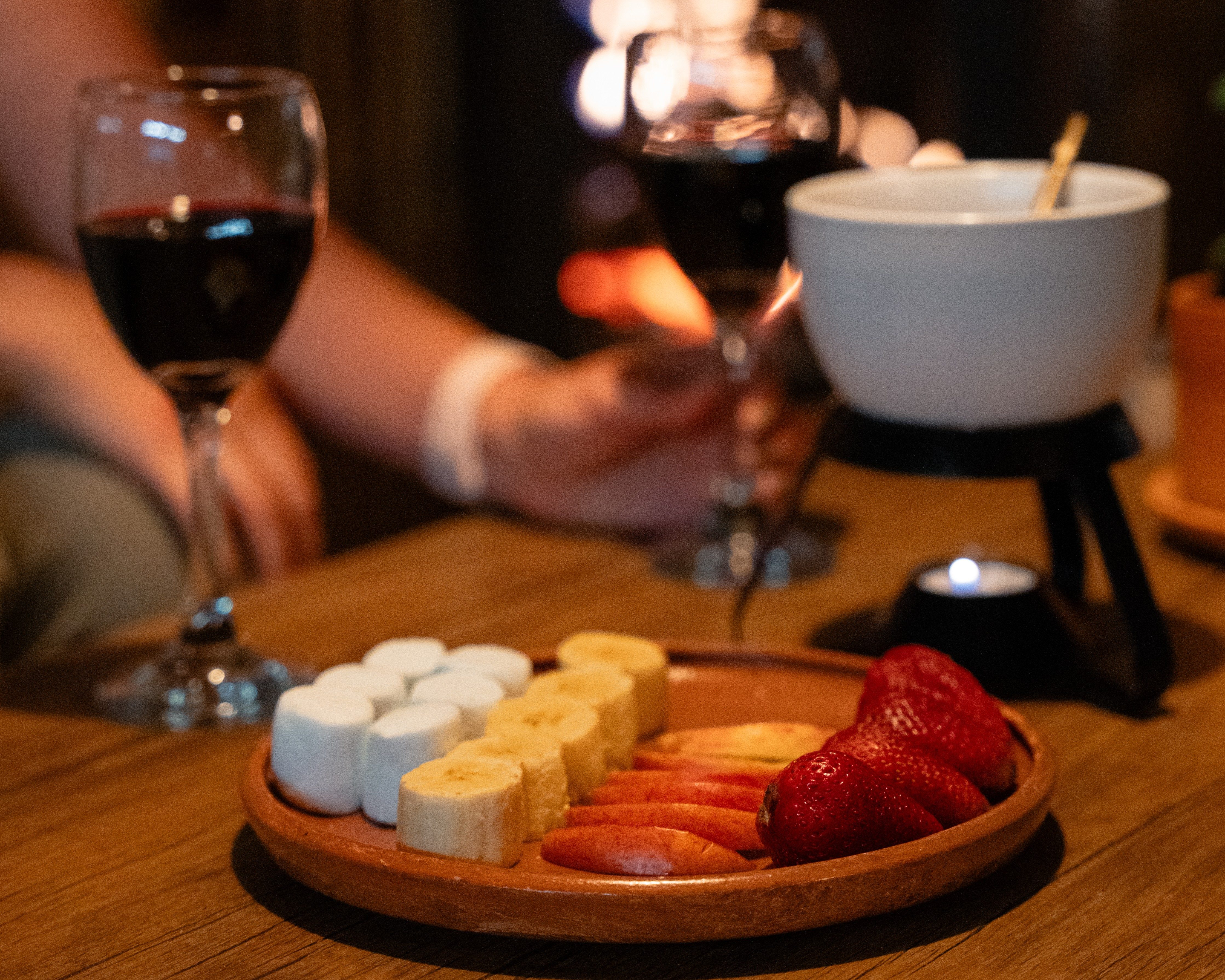 Fondue-Date unter den Gästen