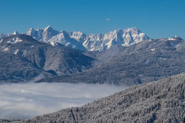 Nebelige Berge