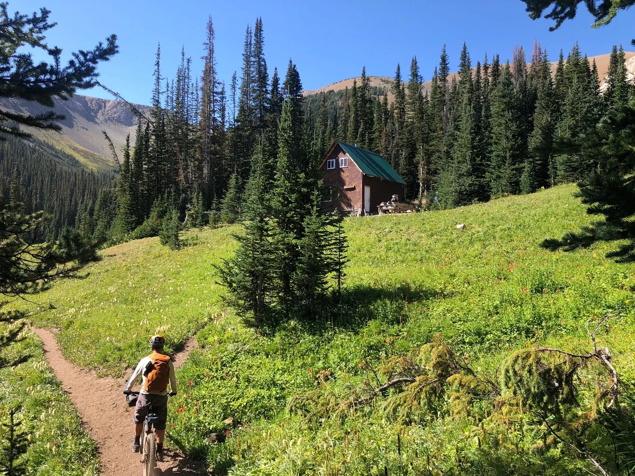 Person on a bicycle in the Canadian nature