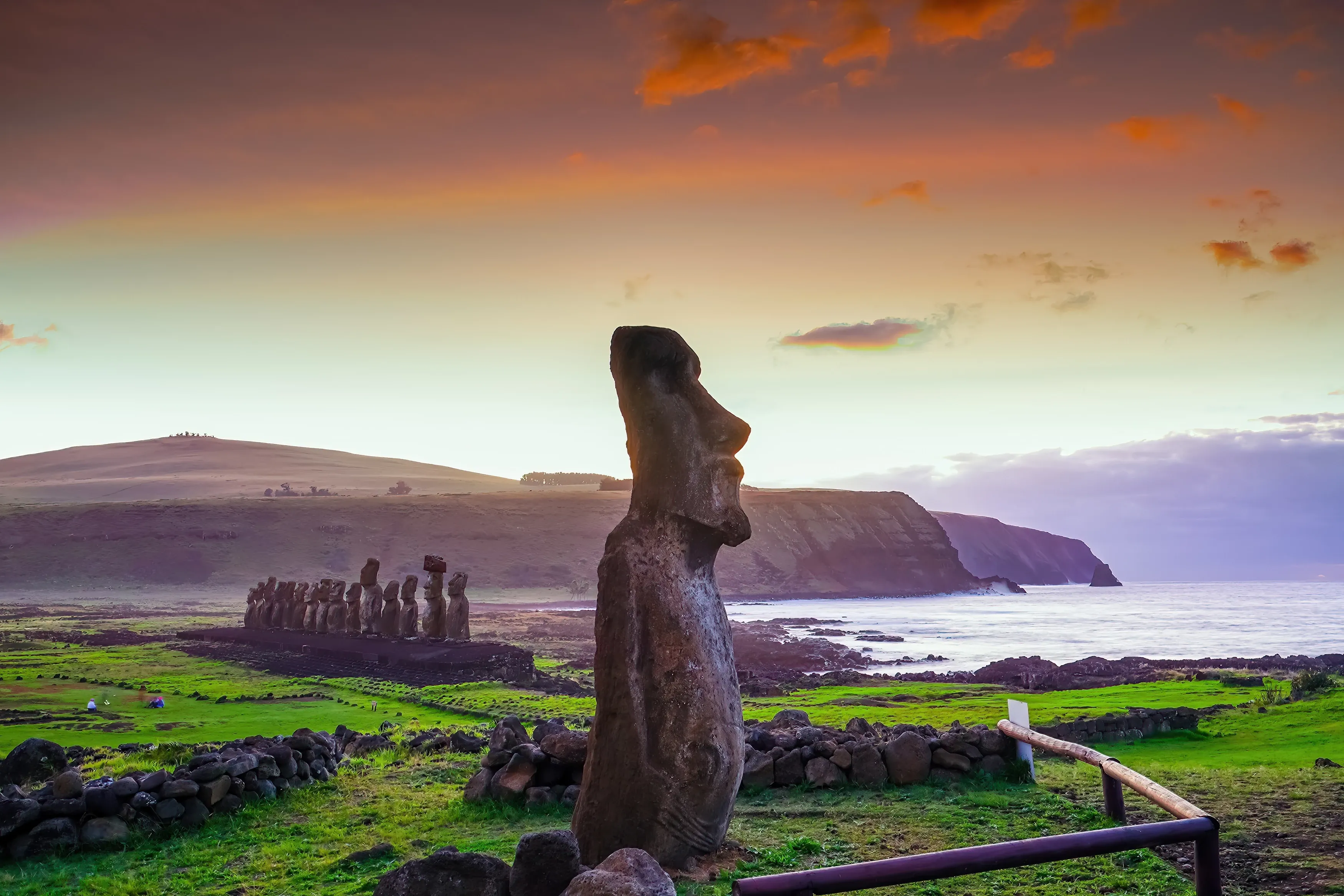Easter island statue