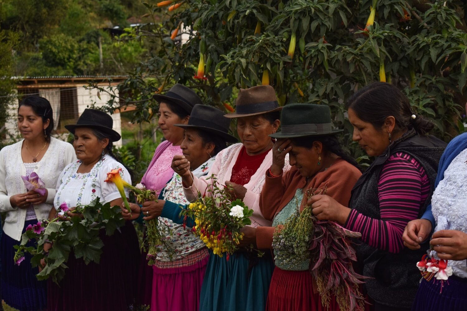 Reinigungsritual durch Hebammen