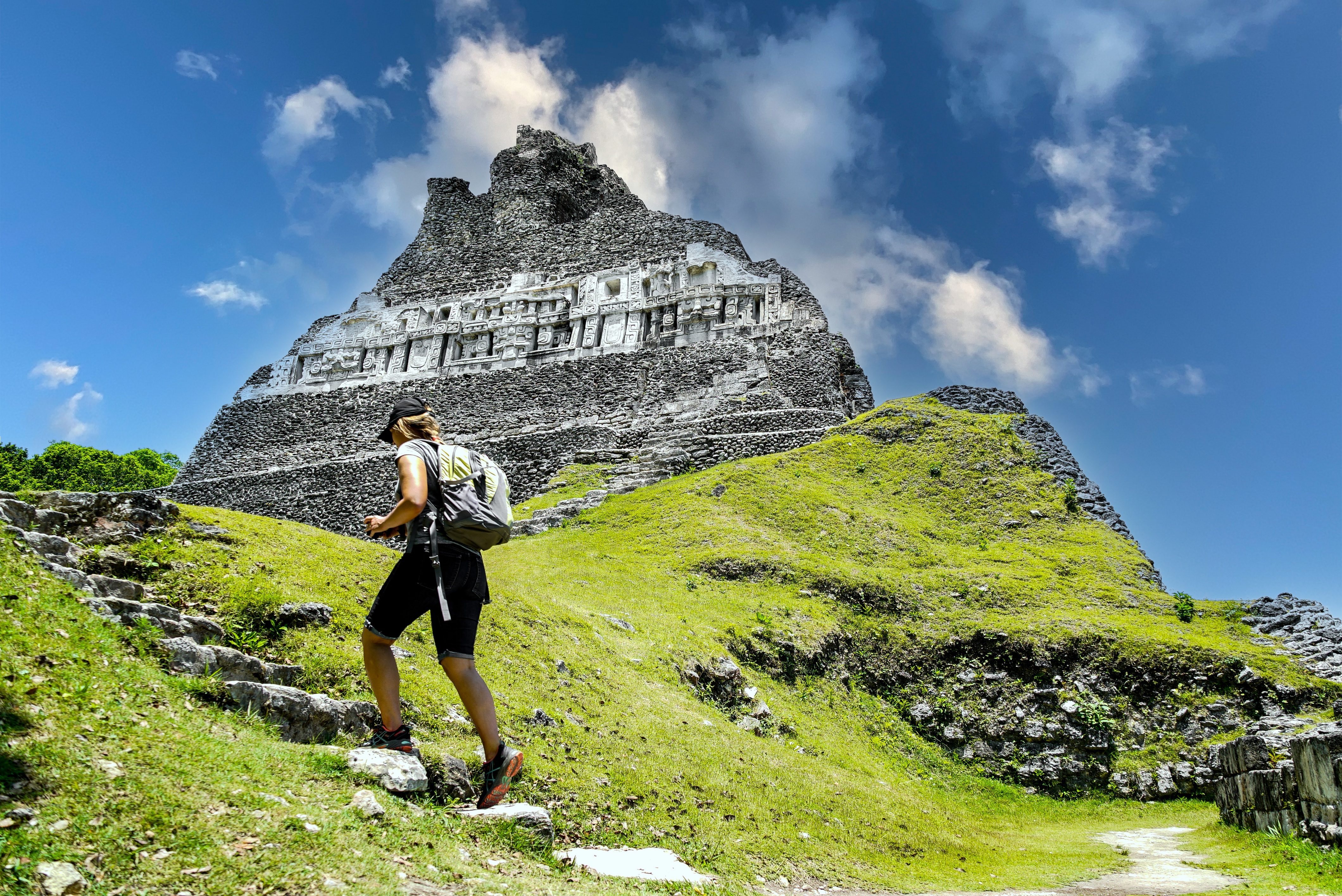 Guest hiking Xunantunich
