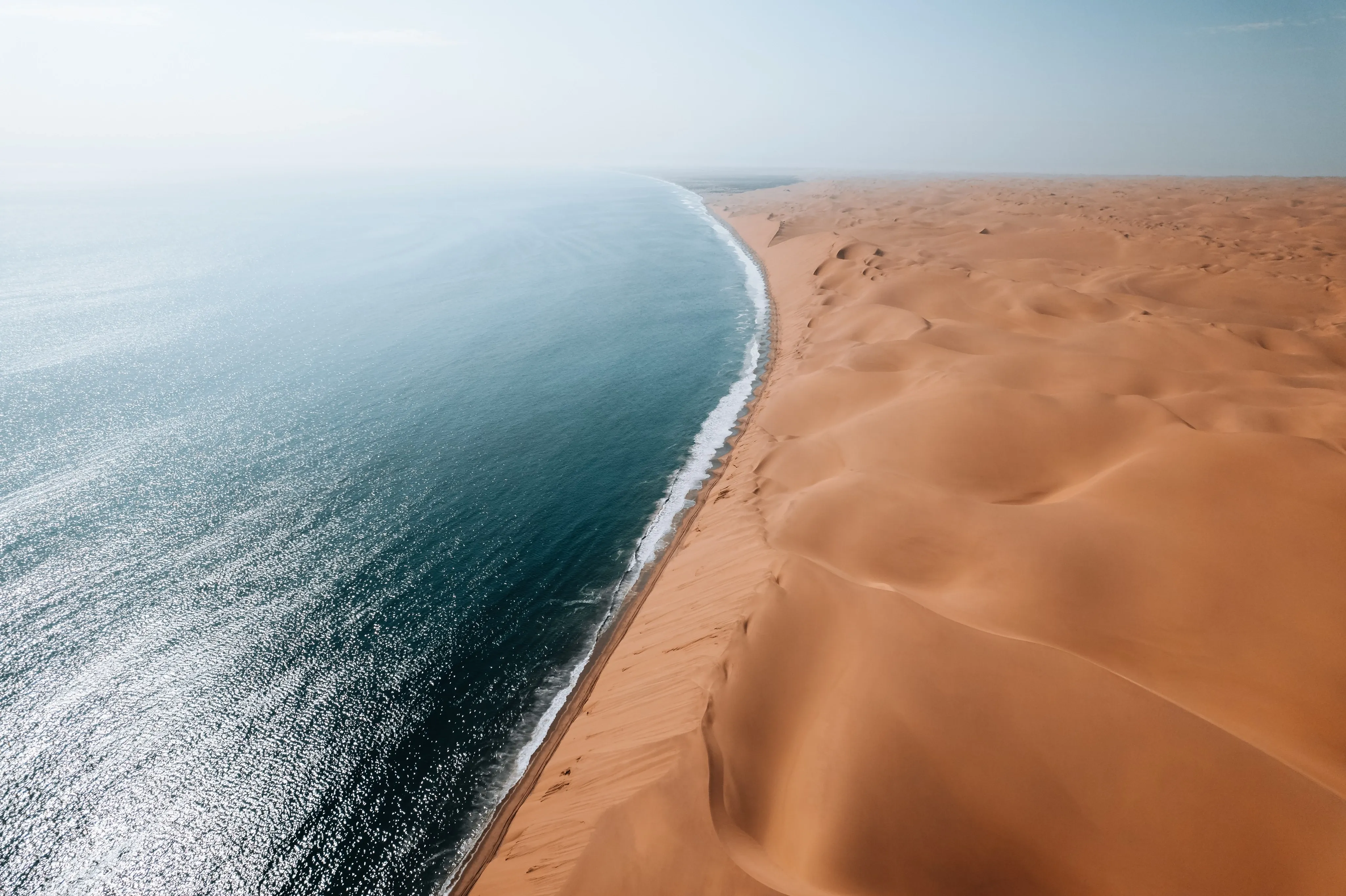 Namib-Wüste gegen Meer