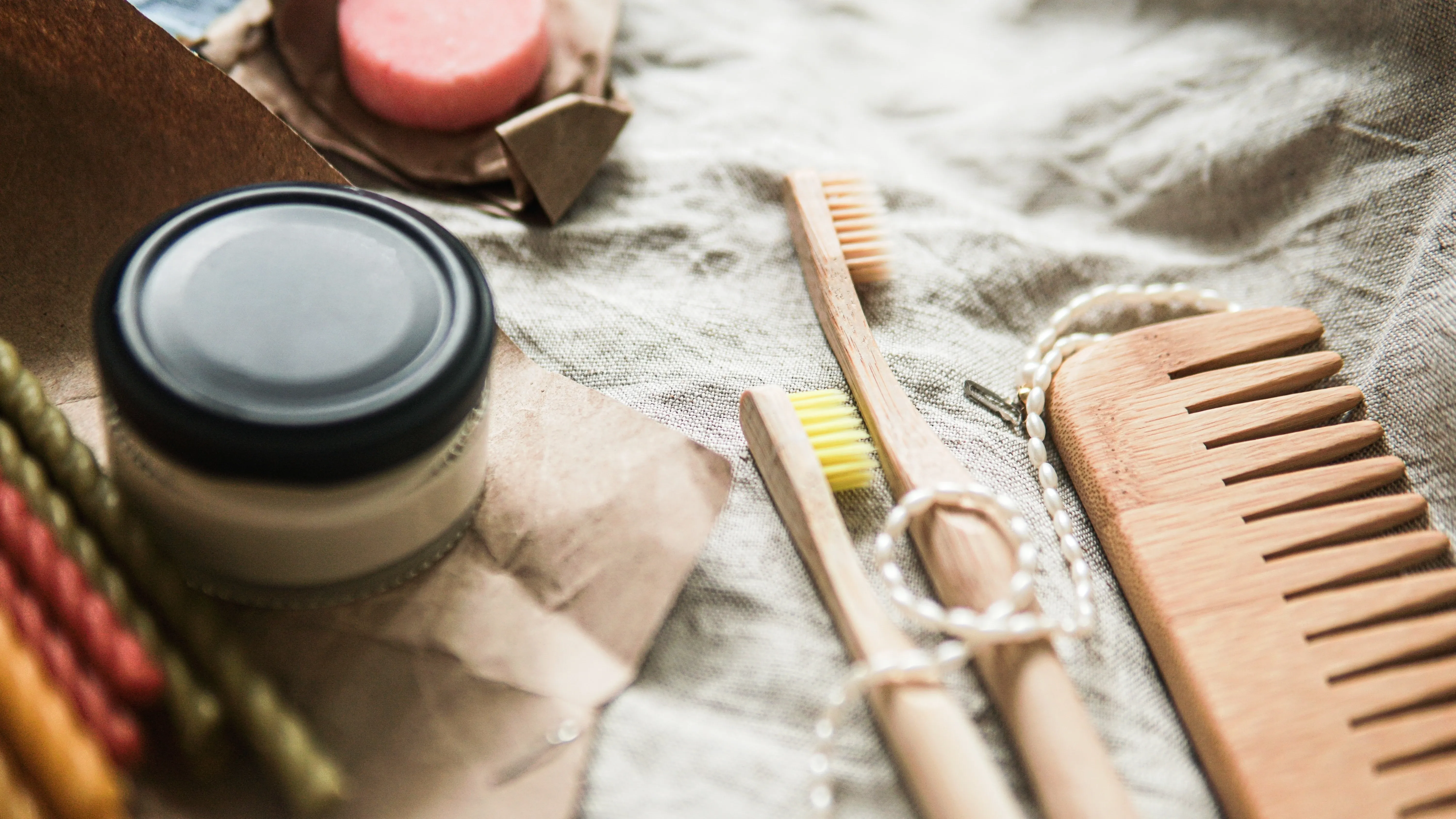 Various cosmetic utensils made from bamboo and without plastic